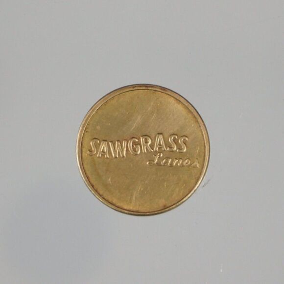 Vintage 5 Token Coin Lot Guardian Angel Eagle Stars Belmont Park Sawgrass Lanes - Picture 10 of 13